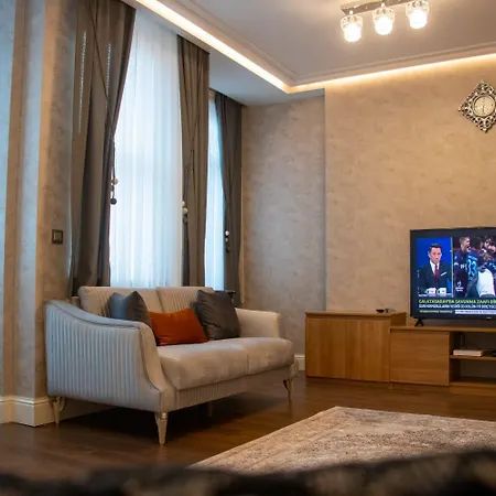 Taksim 360 Apartment *